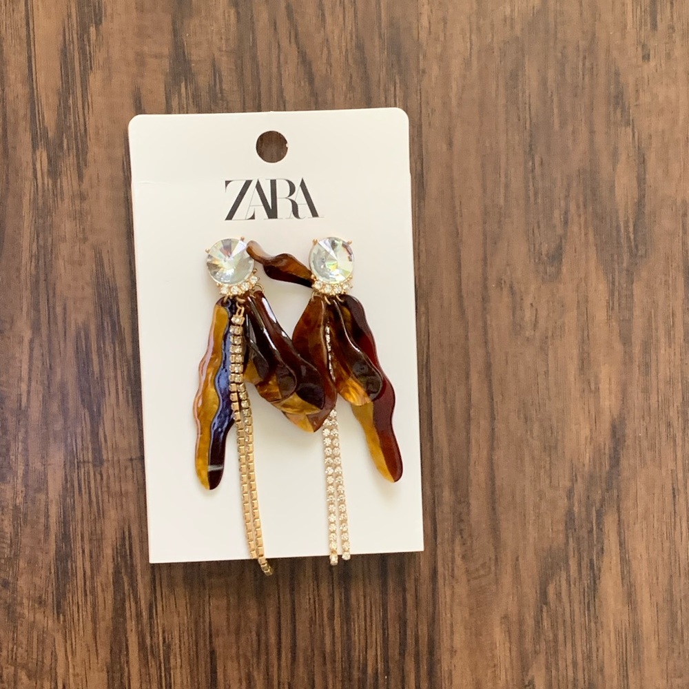Zara earring